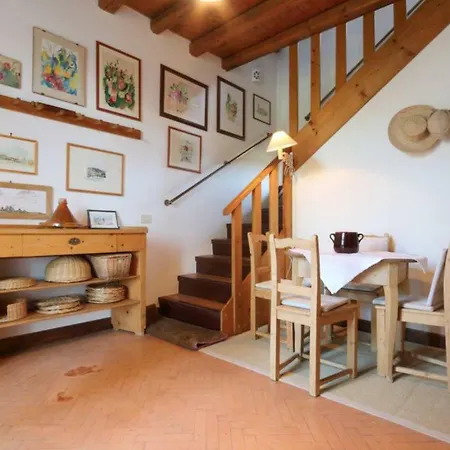 Roncavezzai Apartament Follina